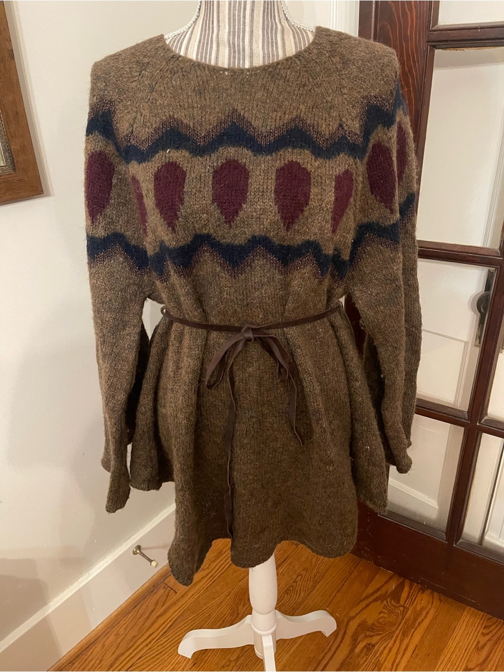 Brown Patterned Crewneck Knit Sweater with Burgundy Accents Leather Tie at Waste